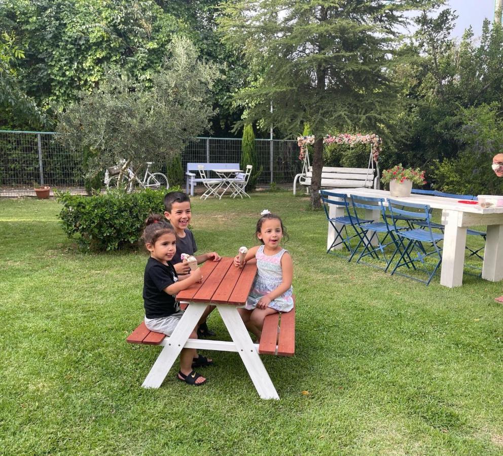 Orhan Havaya Sheʼar Yashuv Esterno foto